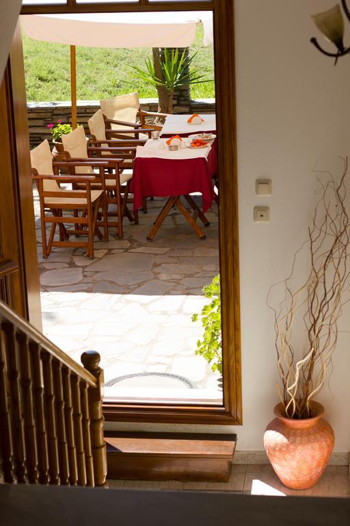 Hotel Ismini Amoliani Extérieur photo